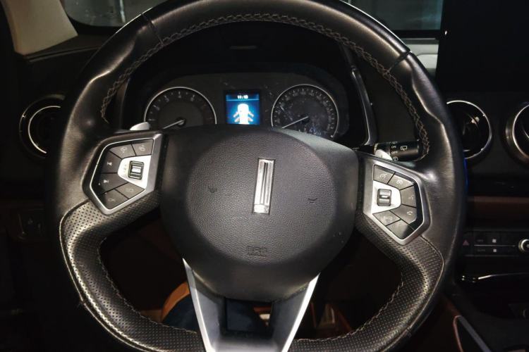 Used Wey VV5 2017 2.0T Ultra-Luxury Version Steering Wheel