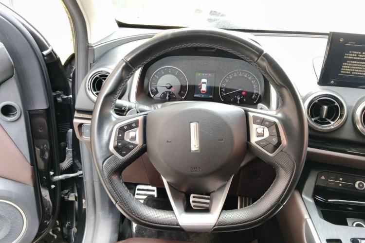 Used Wey VV5 2017 2.0T Ultra-Luxury Version Steering Wheel