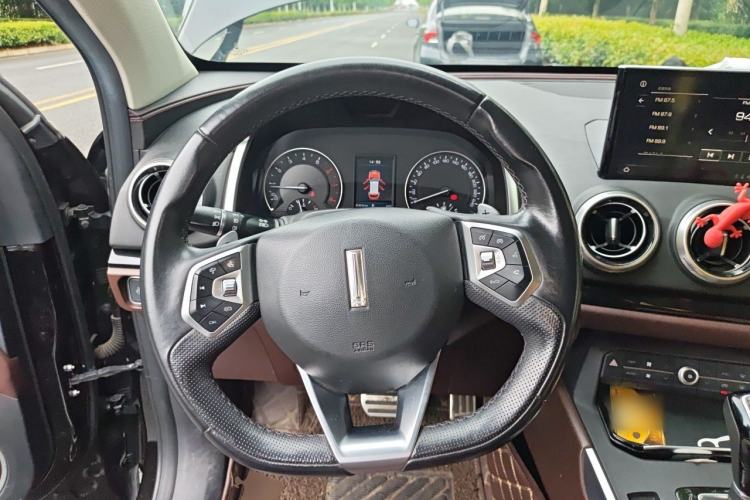 Used Wey VV5 2017 2.0T Ultra-Luxury Version Steering Wheel