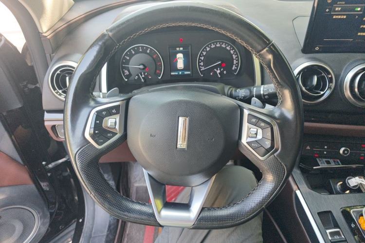 Used Wey VV5 2017 2.0T Ultra-Luxury Version Steering Wheel