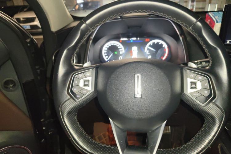 Used Wey VV5 2017 2.0T Ultra-Luxury Version Steering Wheel