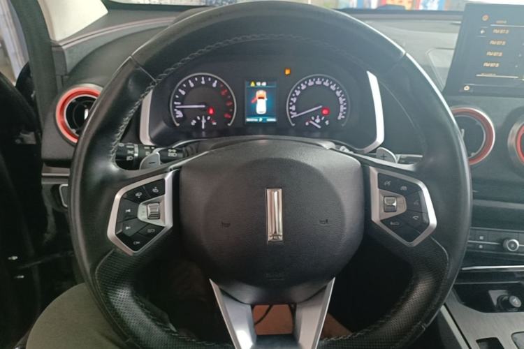 Used Wey VV5 2017 2.0T Ultra-Luxury Version Steering Wheel