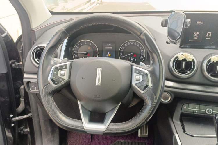 Used Wey VV5 2017 2.0T Ultra-Luxury Version Steering Wheel