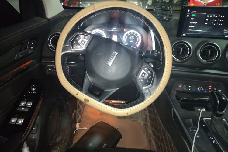 Used Wey VV5 2017 2.0T Flagship Edition Steering Wheel