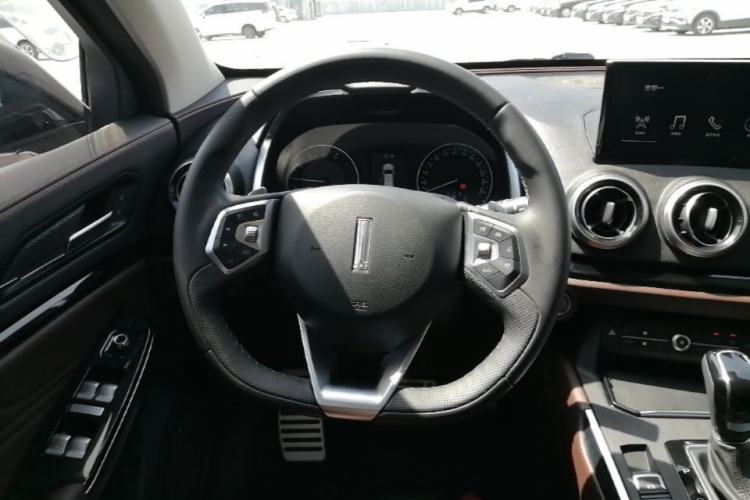 Used Wey VV5 2017 2.0T Ultra-Luxury Version Steering Wheel
