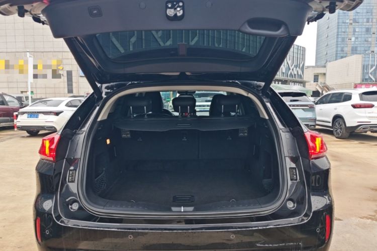 Used Wey VV5 2017 2.0T Ultra-Luxury Version Trunk