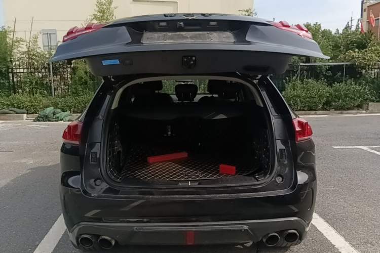 Used Wey VV5 2017 2.0T Flagship Edition Trunk