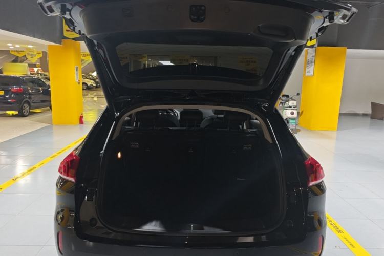 Used Wey VV5 2017 2.0T Flagship Edition Trunk