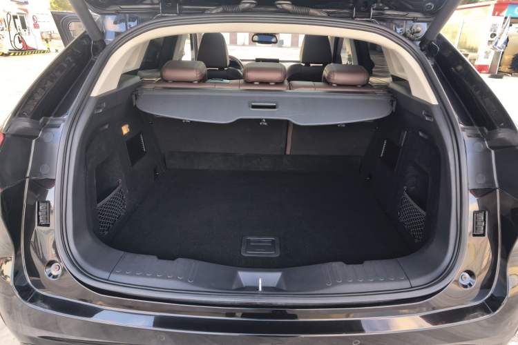 Used Wey VV5 2017 2.0T Flagship Edition Trunk