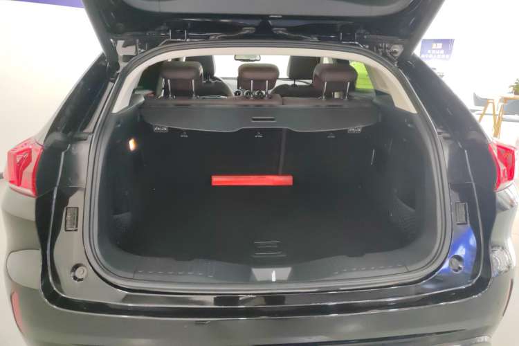 Used Wey VV5 2017 2.0T Flagship Edition Trunk