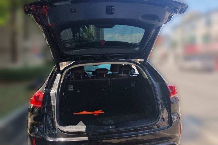 Used Wey VV5 2017 2.0T Ultra-Luxury Version Trunk