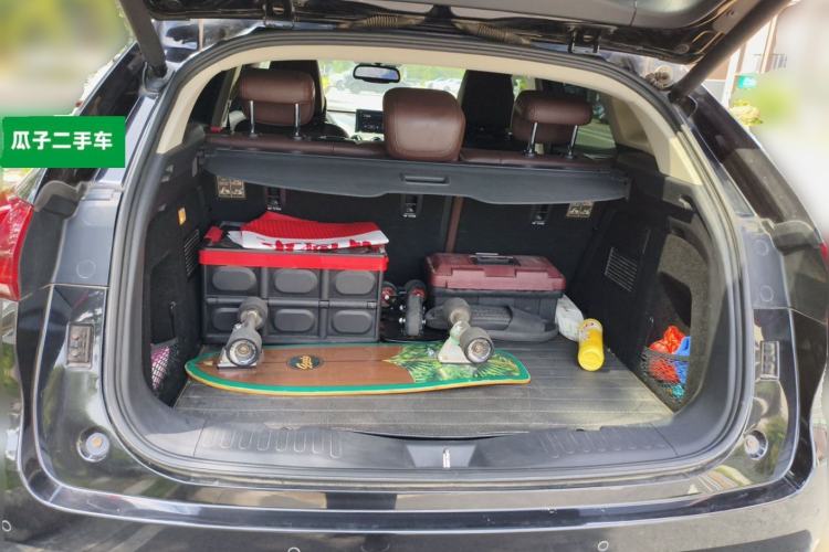 Used Wey VV5 2017 2.0T Ultra-Luxury Version Trunk