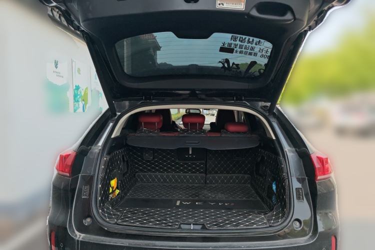 Used Wey VV5 2017 2.0T Flagship Edition Trunk