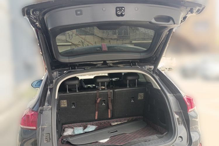 Used Wey VV5 2017 2.0T Ultra-Luxury Version Trunk