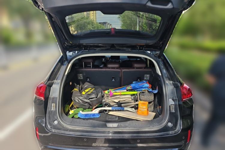 Used Wey VV5 2017 2.0T Flagship Edition Trunk
