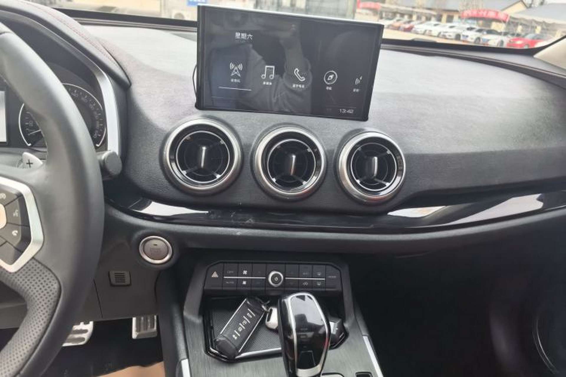 Used Wey VV5 2017 2.0T Ultra-Luxury Version Audio And AC Panel