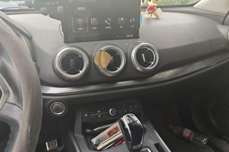 Used Wey VV5 2017 2.0T Flagship Edition Audio And AC Panel