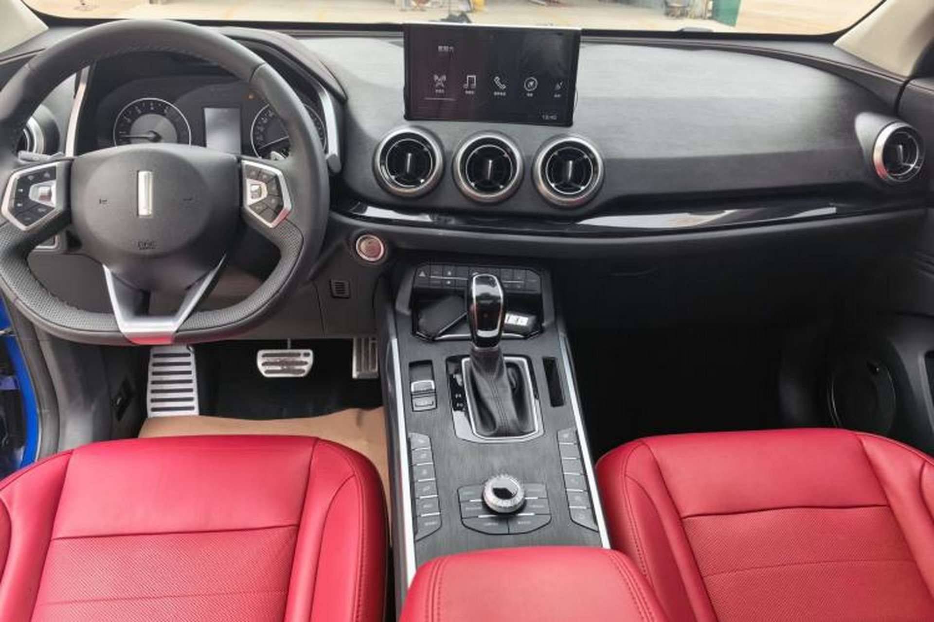 Used Wey VV5 2017 2.0T Ultra-Luxury Version Center Console