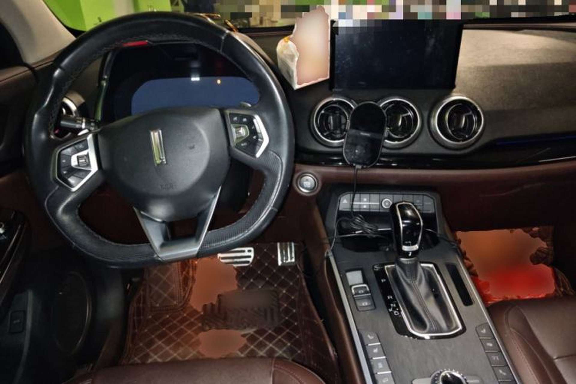 Used Wey VV5 2017 2.0T Flagship Edition Center Console