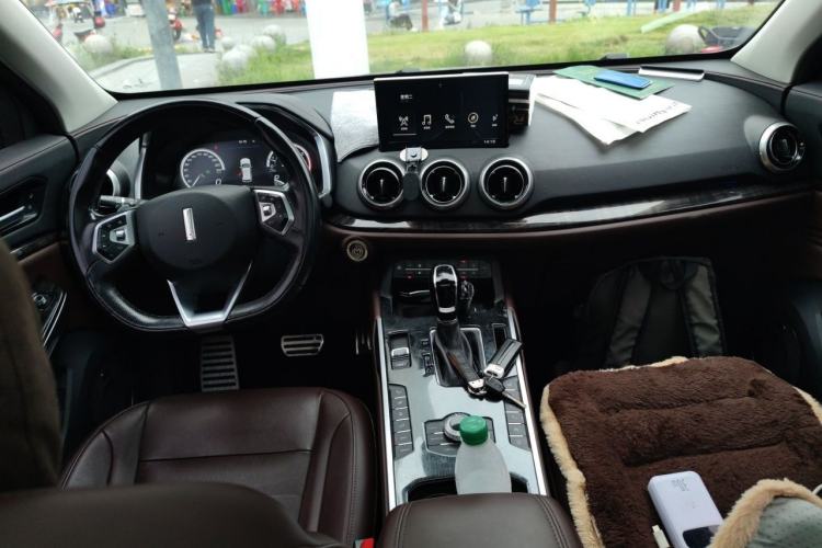 Used Wey VV5 2017 2.0T Flagship Edition Center Console