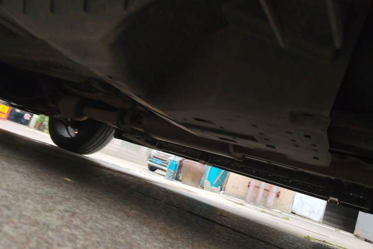 Used Wey VV5 2017 2.0T Flagship Edition Chassis Rear Left