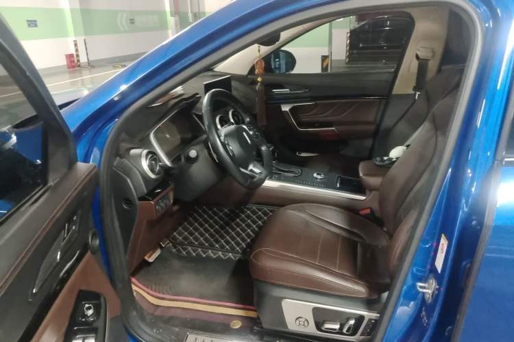 Used Wey VV5 2017 2.0T Flagship Edition Driver Seat
