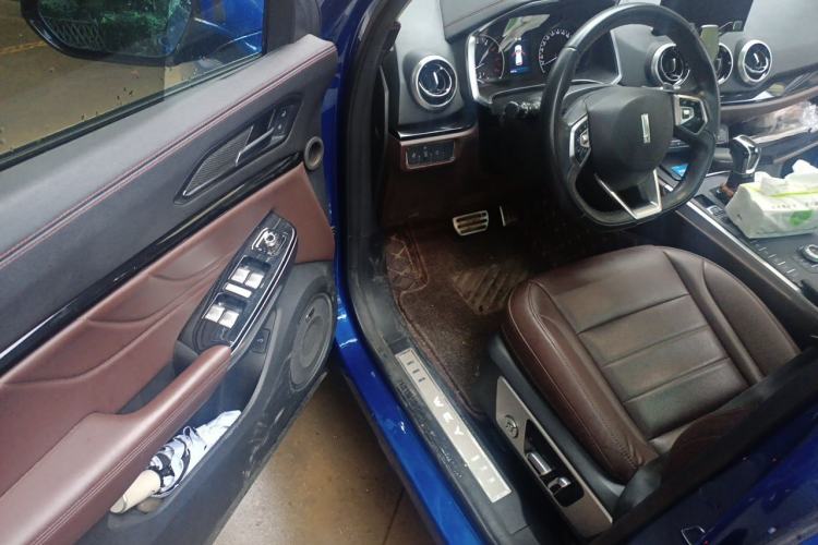 Used Wey VV5 2017 2.0T Ultra-Luxury Version Driver Seat
