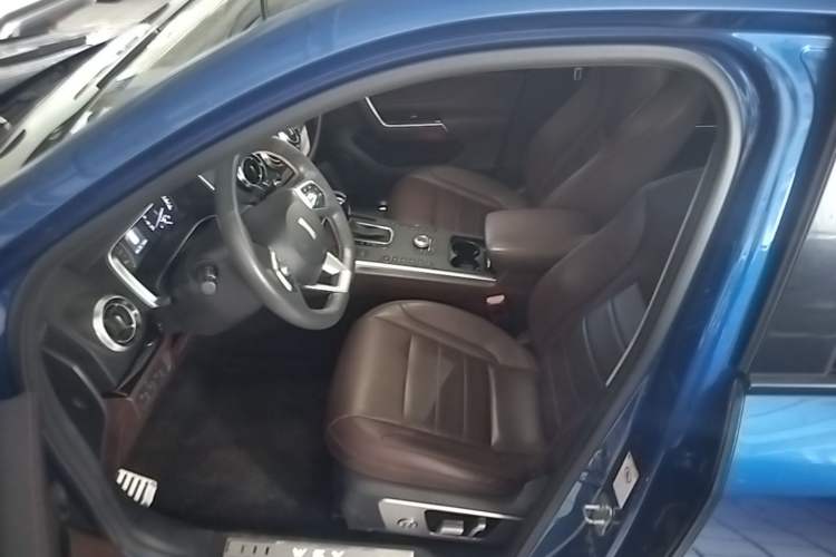 Used Wey VV5 2017 2.0T Ultra-Luxury Version Driver Seat