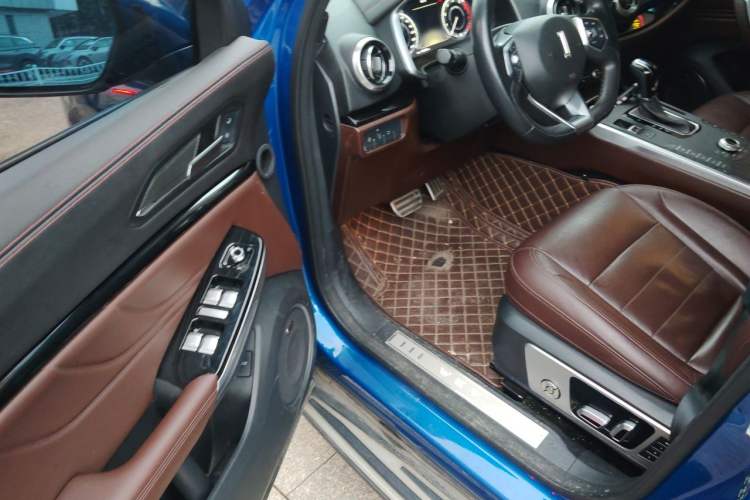 Used Wey VV5 2017 2.0T Flagship Edition Driver Seat