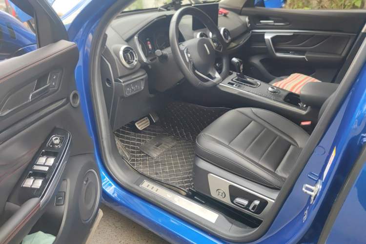 Used Wey VV5 2017 2.0T Ultra-Luxury Version Driver Seat