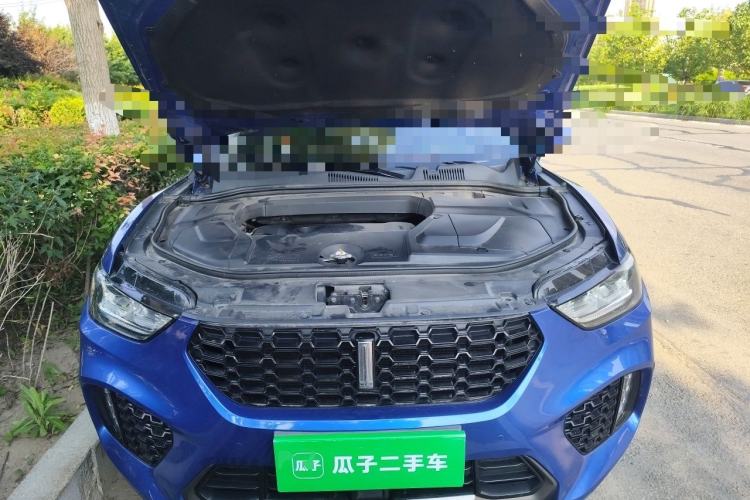Used Wey VV5 2017 2.0T Ultra-Luxury Version Engine Bay