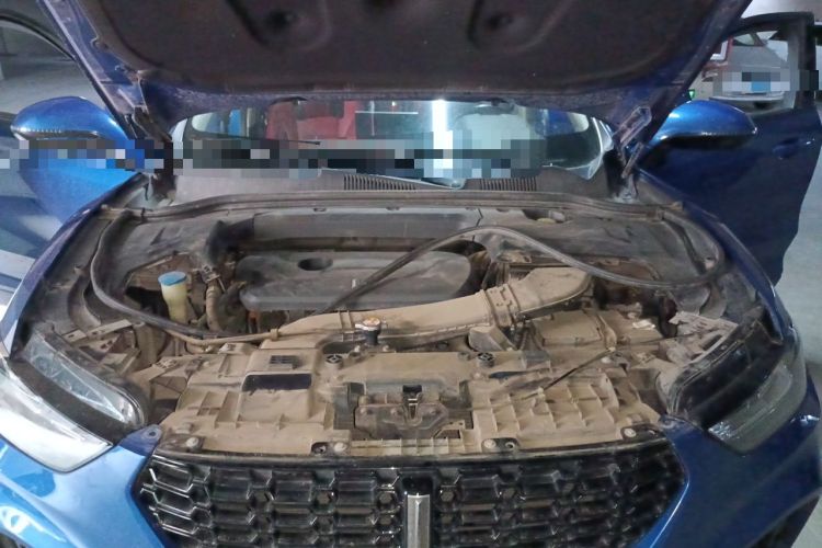 Used Wey VV5 2017 2.0T Ultra-Luxury Version Engine Bay