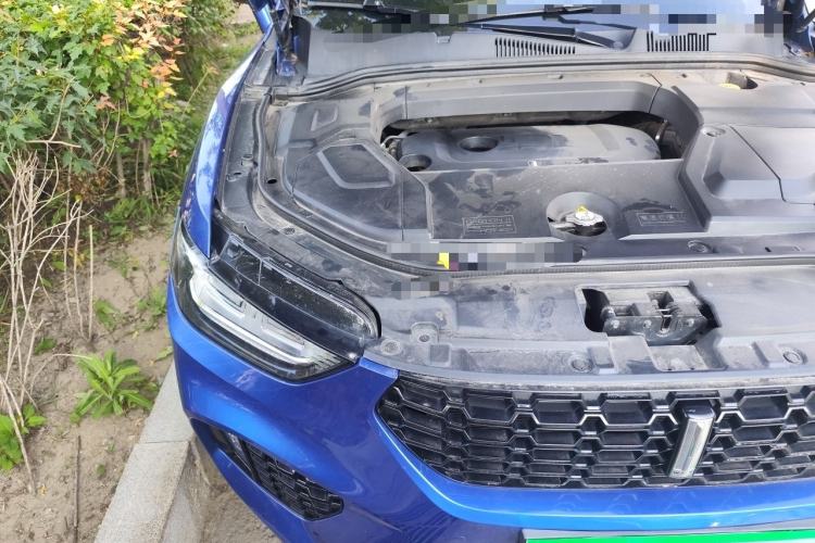 Used Wey VV5 2017 2.0T Ultra-Luxury Version Engine Bay Right