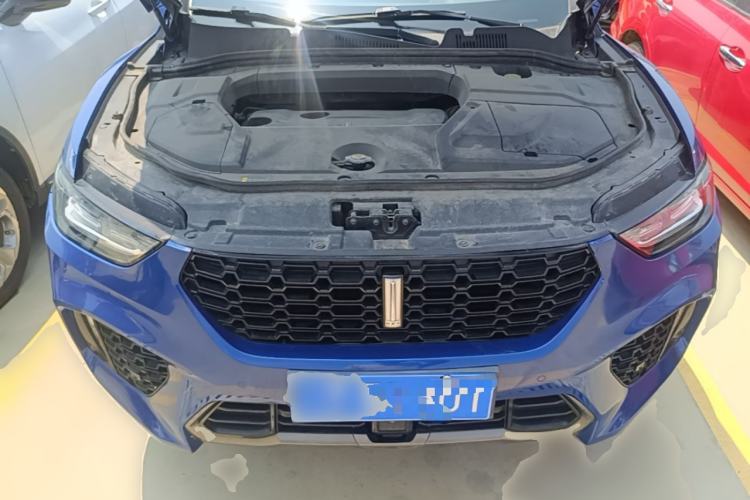 Used Wey VV5 2017 2.0T Flagship Edition Engine Bay