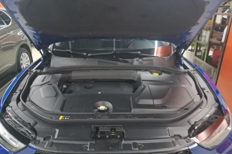 Used Wey VV5 2017 2.0T Flagship Edition Engine Bay