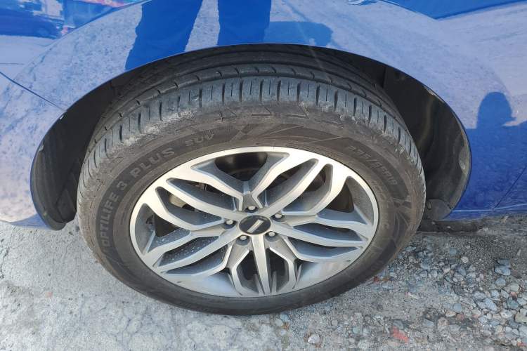 Used Wey VV5 2017 2.0T Ultra-Luxury Version Exterior 4