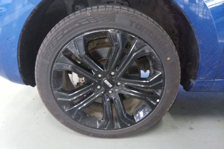 Used Wey VV5 2017 2.0T Flagship Edition Exterior 4