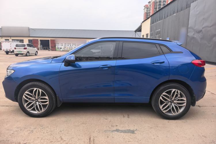 Used Wey VV5 2017 2.0T Ultra-Luxury Version Exterior 4