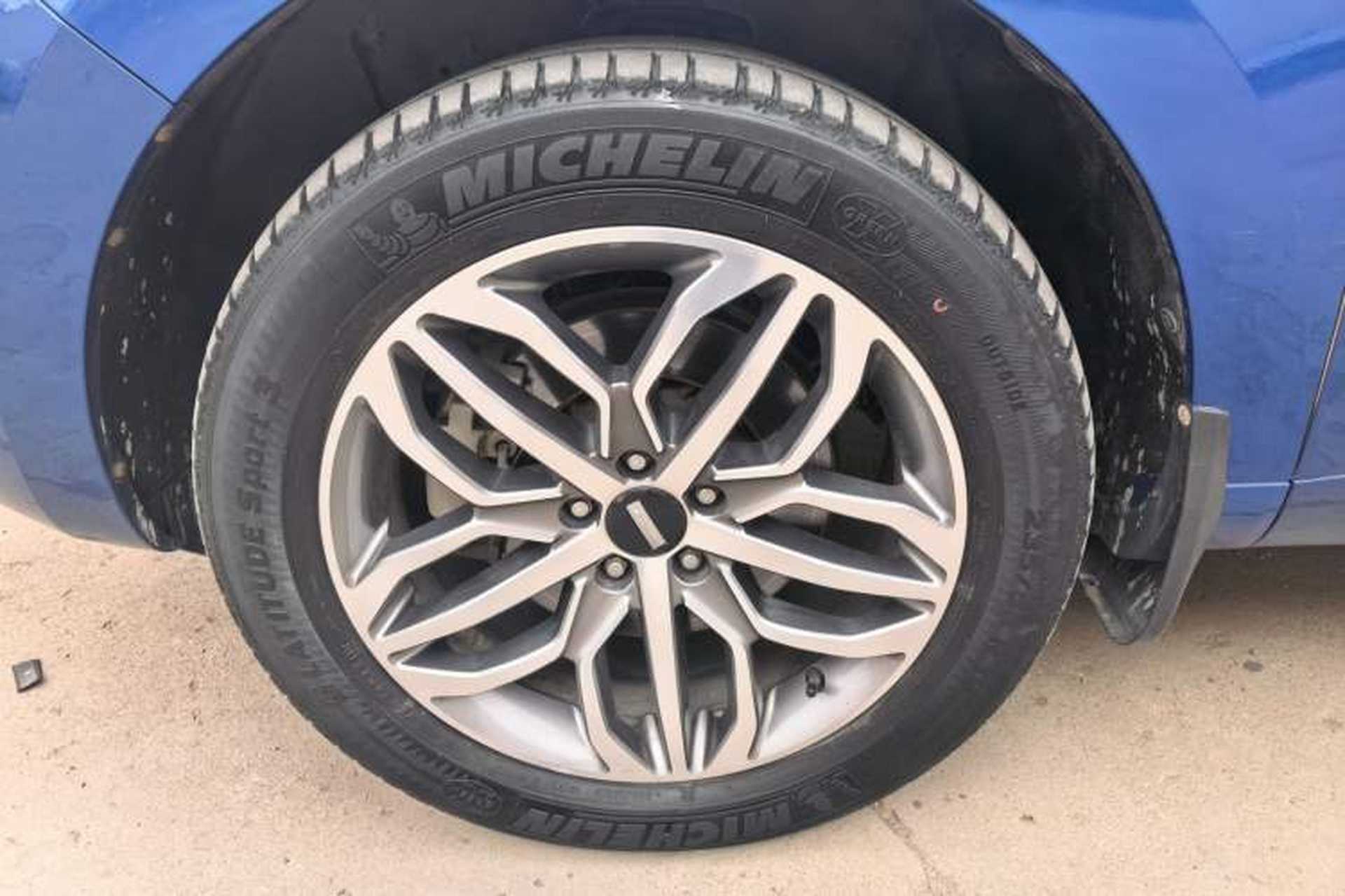 Used Wey VV5 2017 2.0T Ultra-Luxury Version Exterior 5
