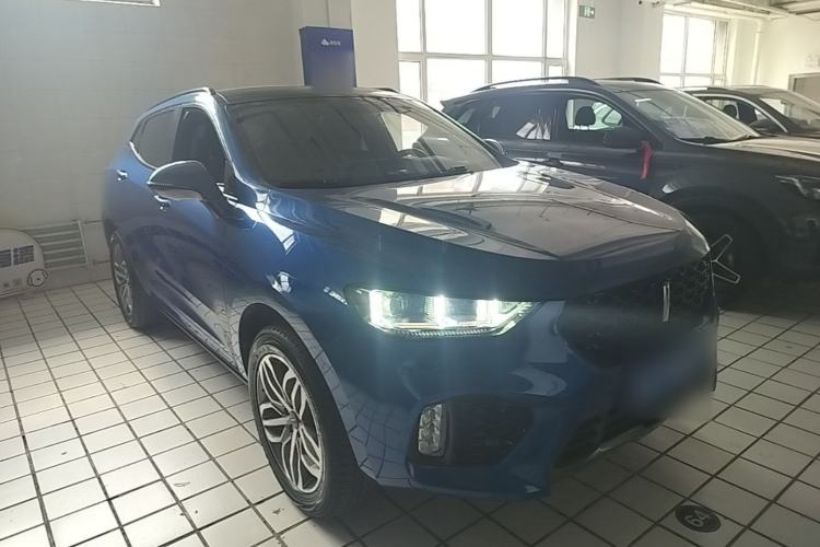 Used Wey VV5 2017 2.0T Ultra-Luxury Version Front Right 45 Deg