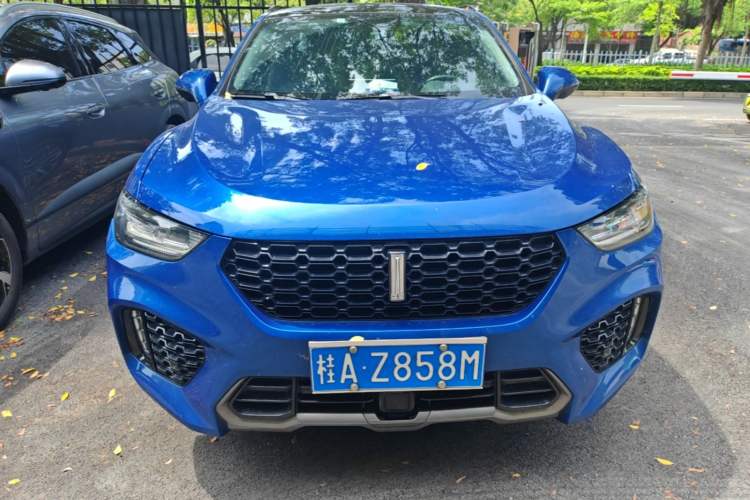 Used Wey VV5 2017 2.0T Ultra-Luxury Version Front