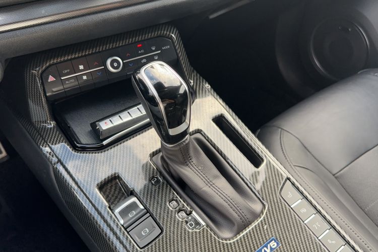 Used Wey VV5 2017 2.0T Flagship Edition Gear Lever