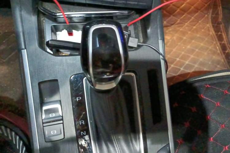 Used Wey VV5 2017 2.0T Ultra-Luxury Version Gear Lever