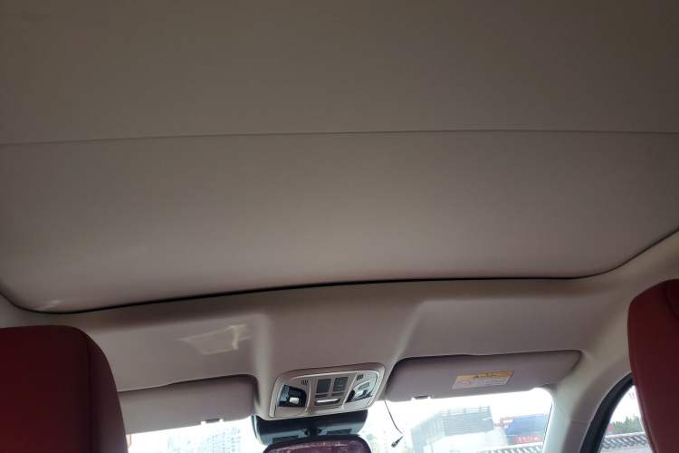 Used Wey VV5 2017 2.0T Ultra-Luxury Version Headliner