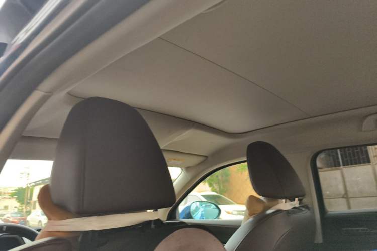 Used Wey VV5 2017 2.0T Ultra-Luxury Version Headliner