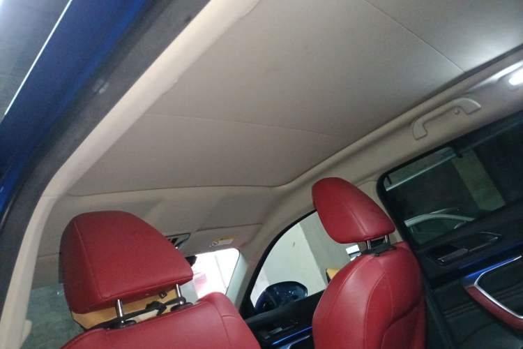 Used Wey VV5 2017 2.0T Ultra-Luxury Version Headliner