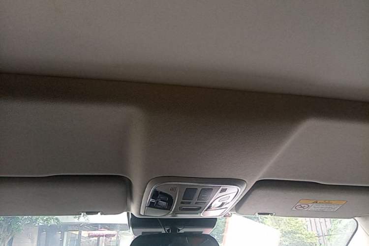 Used Wey VV5 2017 2.0T Flagship Edition Headliner
