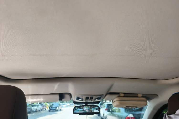Used Wey VV5 2017 2.0T Flagship Edition Headliner