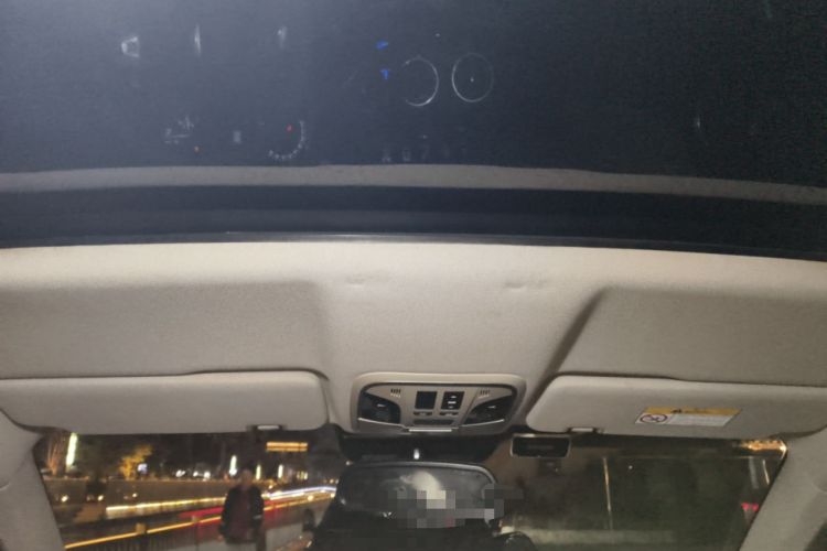 Used Wey VV5 2017 2.0T Ultra-Luxury Version Headliner