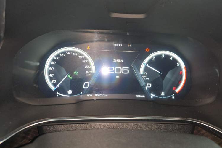 Used Wey VV5 2017 2.0T Flagship Edition Instrument Cluster